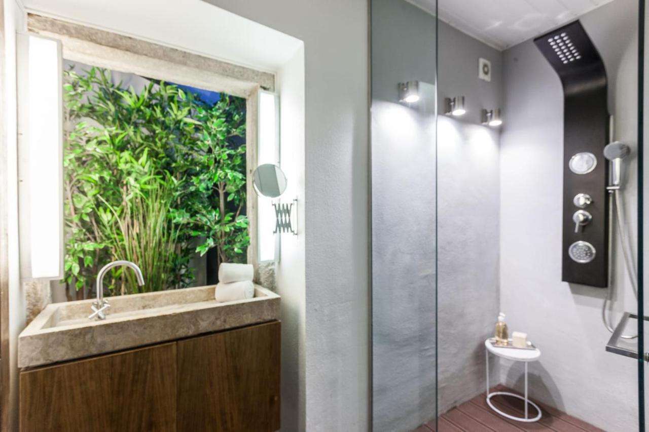 Living Bairro Alto II Apartment Lisbon Luaran gambar