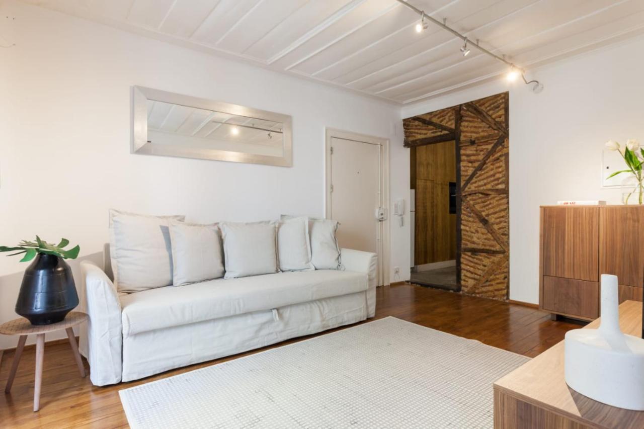 Living Bairro Alto II Apartment Lisbon Luaran gambar
