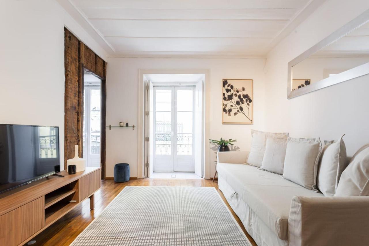 Living Bairro Alto II Apartment Lisbon Luaran gambar
